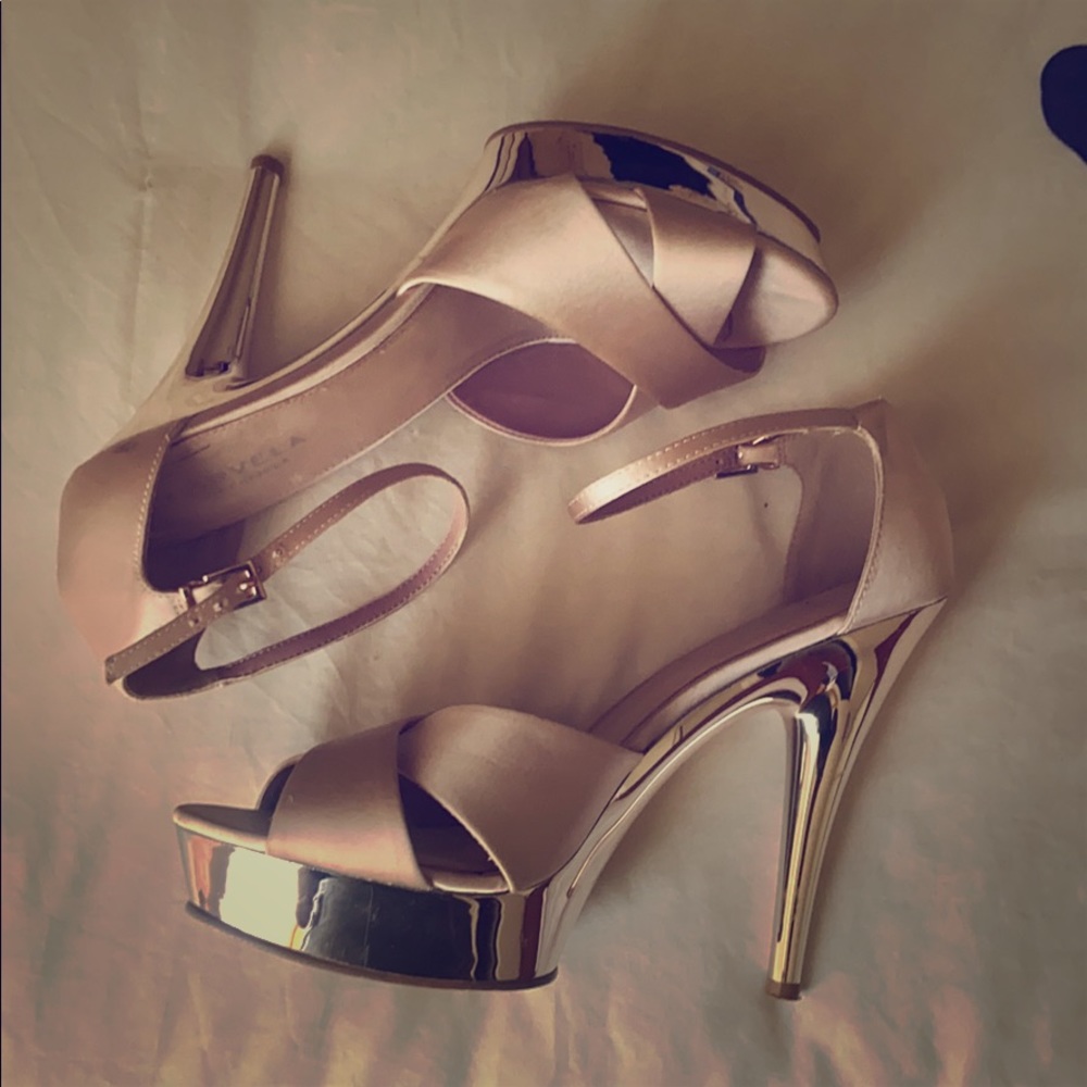 Women’s Shoes